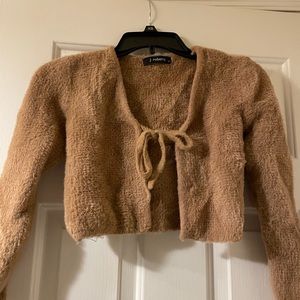 Brown cropped king sleeve!